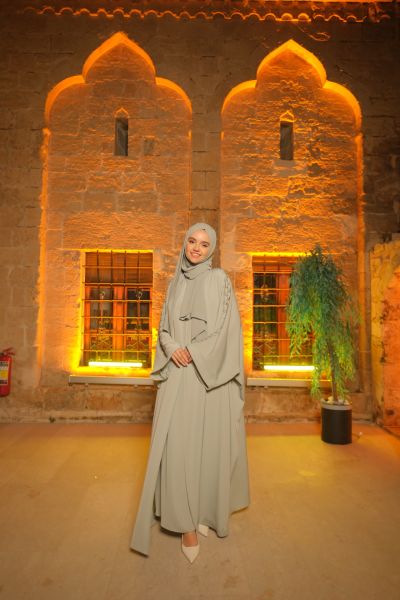 Su Abaya