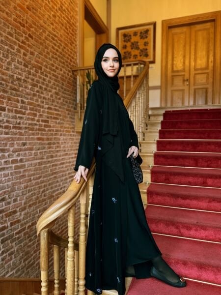 Cemre Abaya