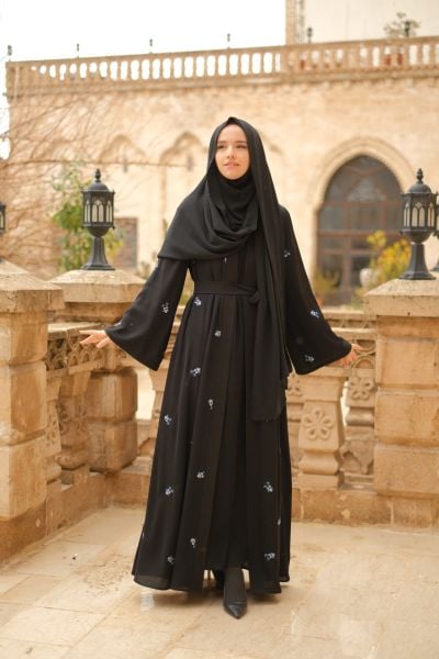 Cemre Abaya