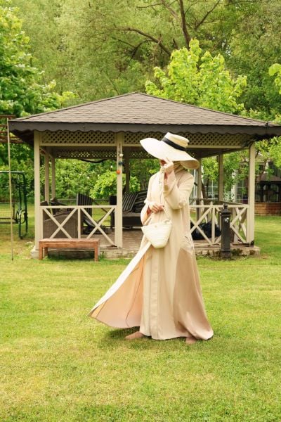 Honey Abaya