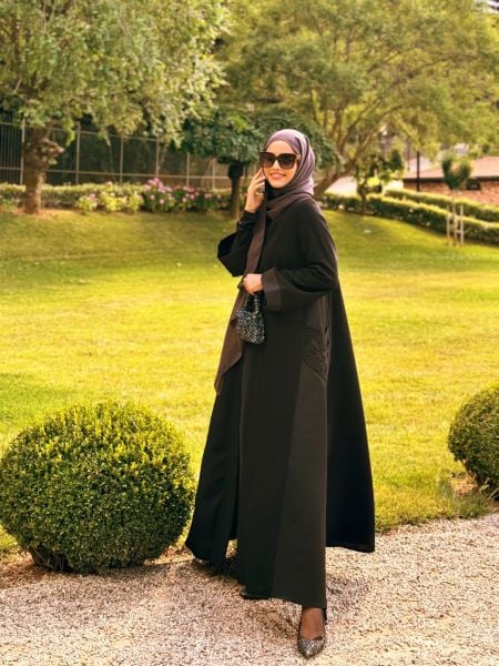 Zehra Abaya
