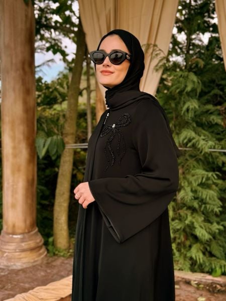Black Pera Abaya