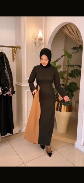 Siyah Volanlı Elbise