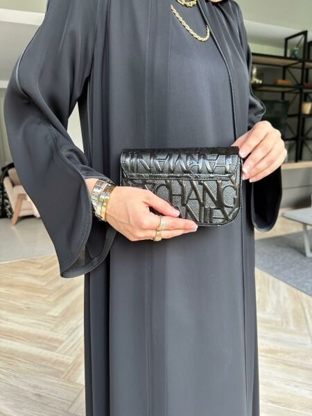 Black Piping Ferrace