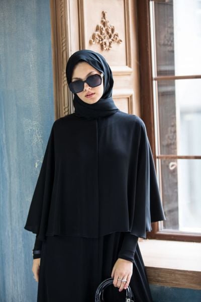 Cloak Ferrace