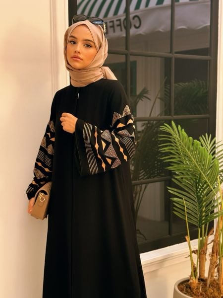 Authentic Sleeve Ferrace