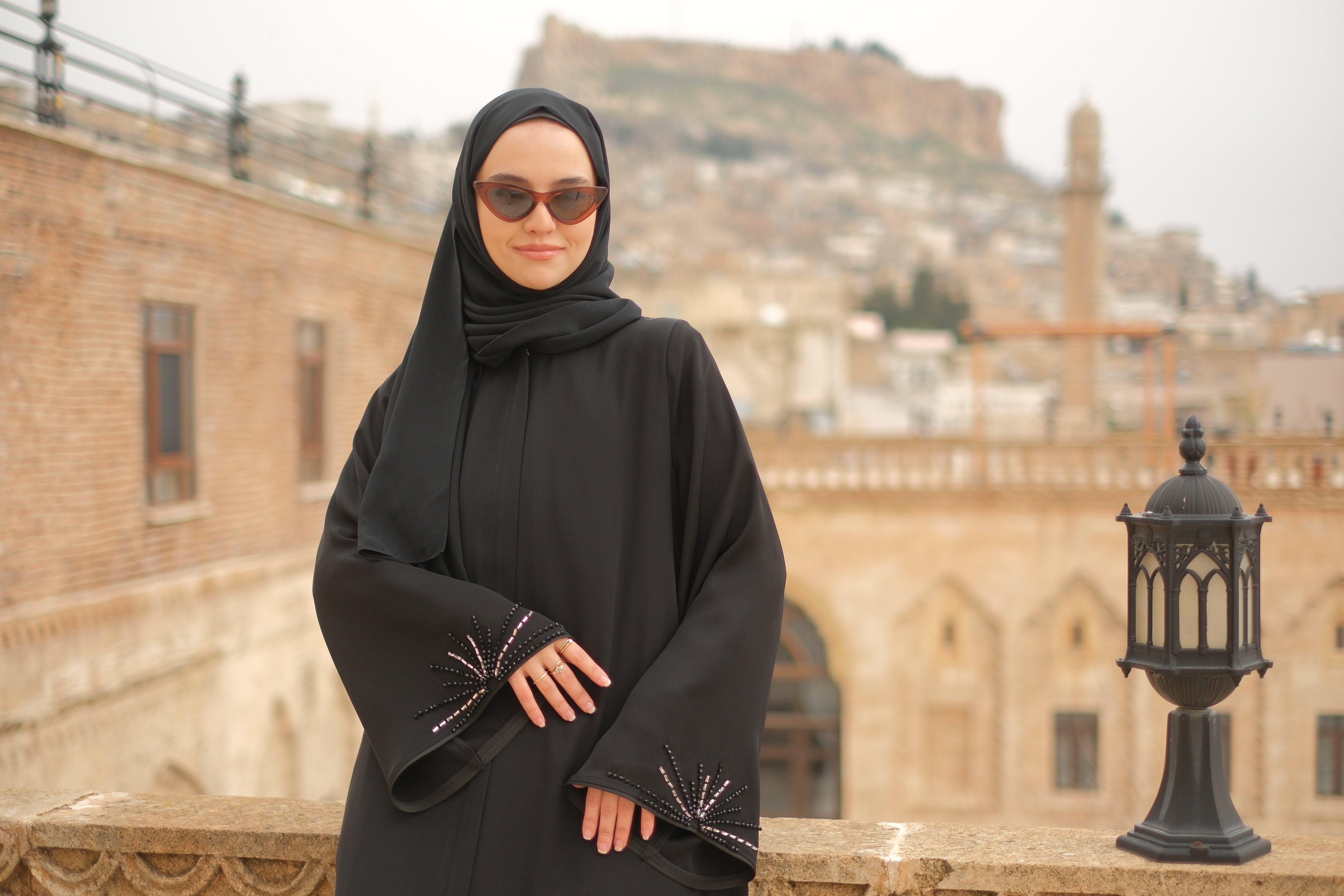ABAYA